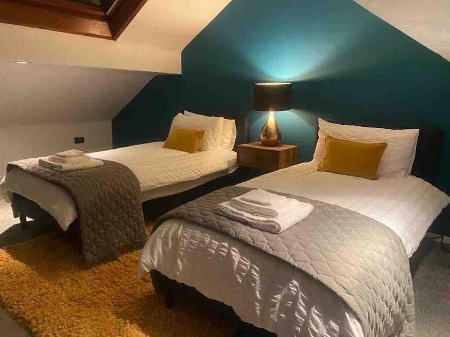 Hidden Gem W/ Parking Short Walk To Pleasure Beach Blackpool Luaran gambar