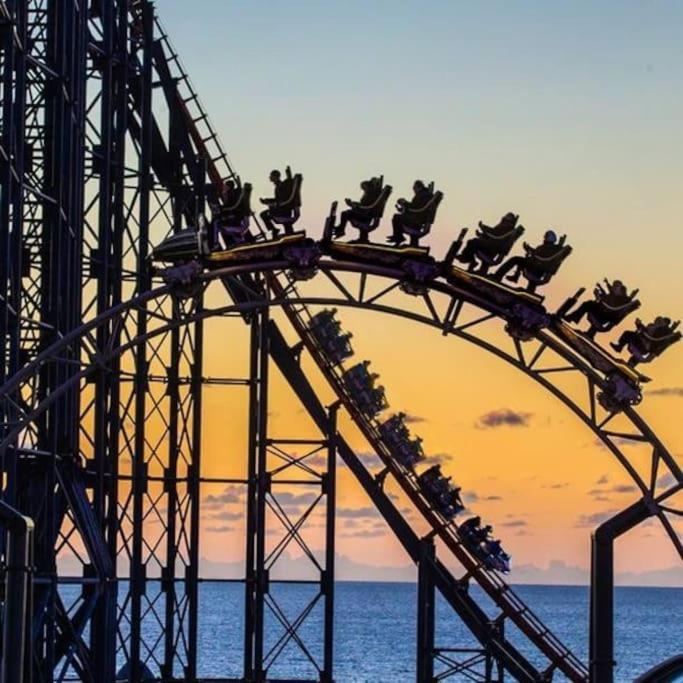 Hidden Gem W/ Parking Short Walk To Pleasure Beach Blackpool Luaran gambar
